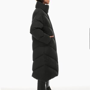 Aritzia The Cloud Puff long coat